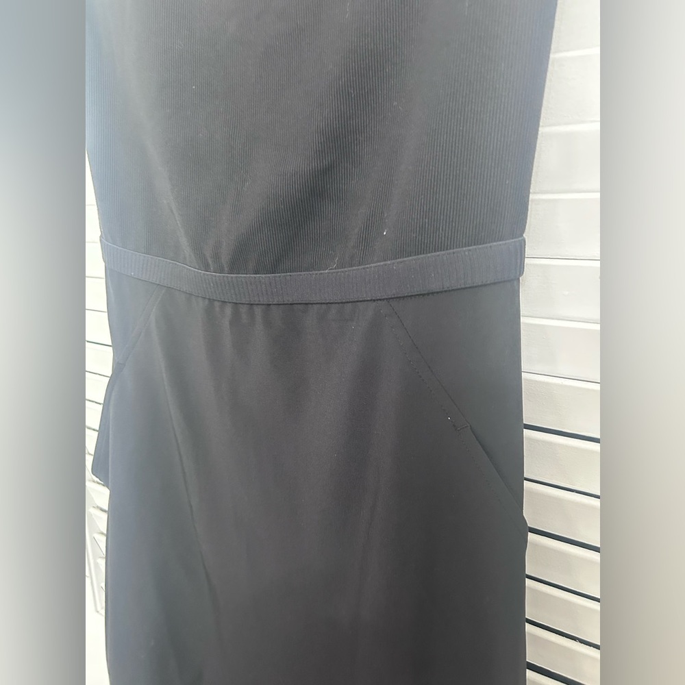 ATHLETA MIDI black dress Athleisure open back pockets women’s size Small - Picture 6 of 8